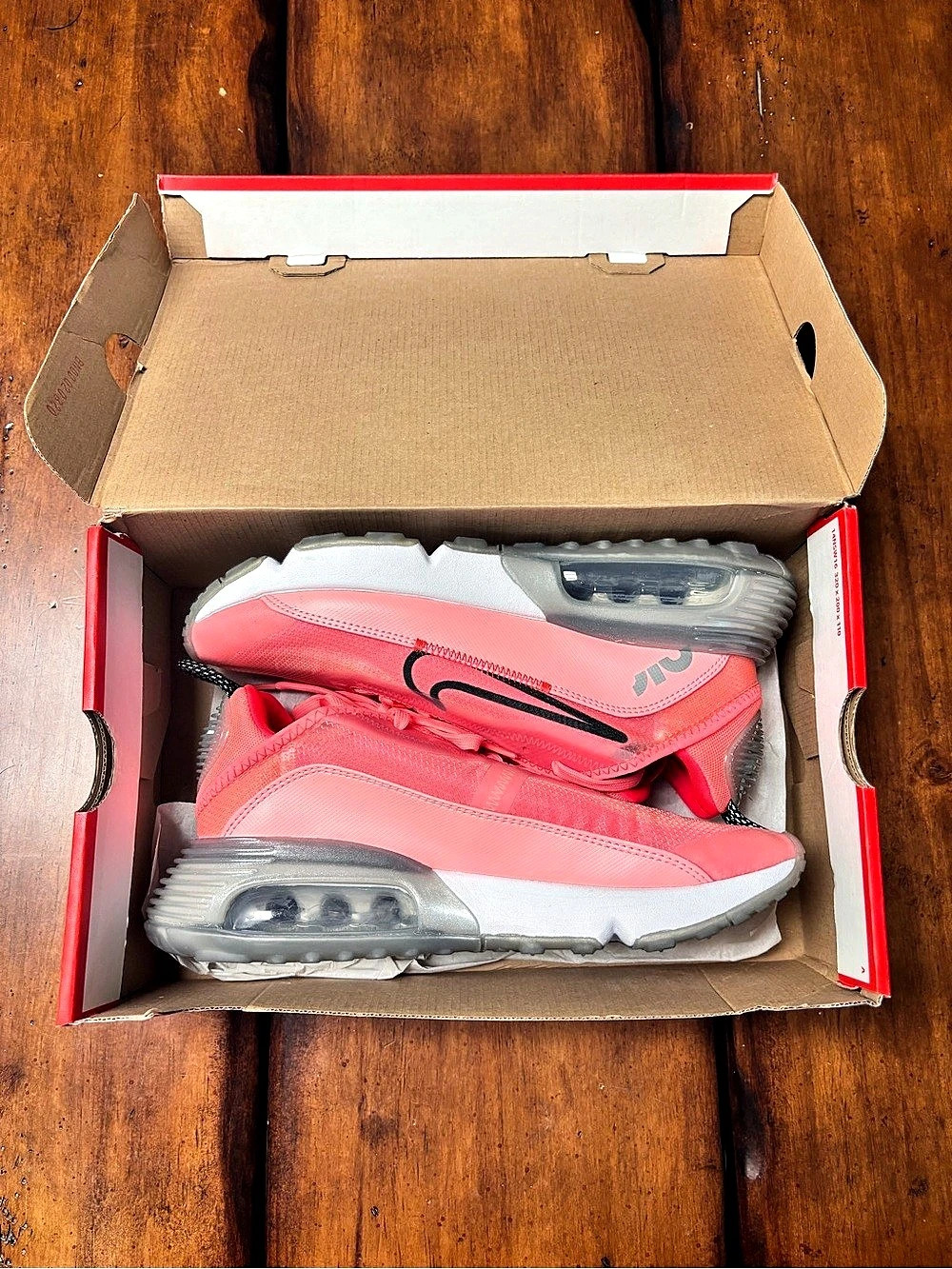 Nike Air Max 2090 Bleached Coral/Lava Glow Black Women's 9.5 CT7698-600
